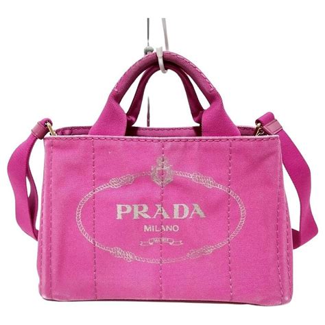 pink prada canapa